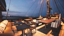 ALILA PURNAMA - Foredeck Dining